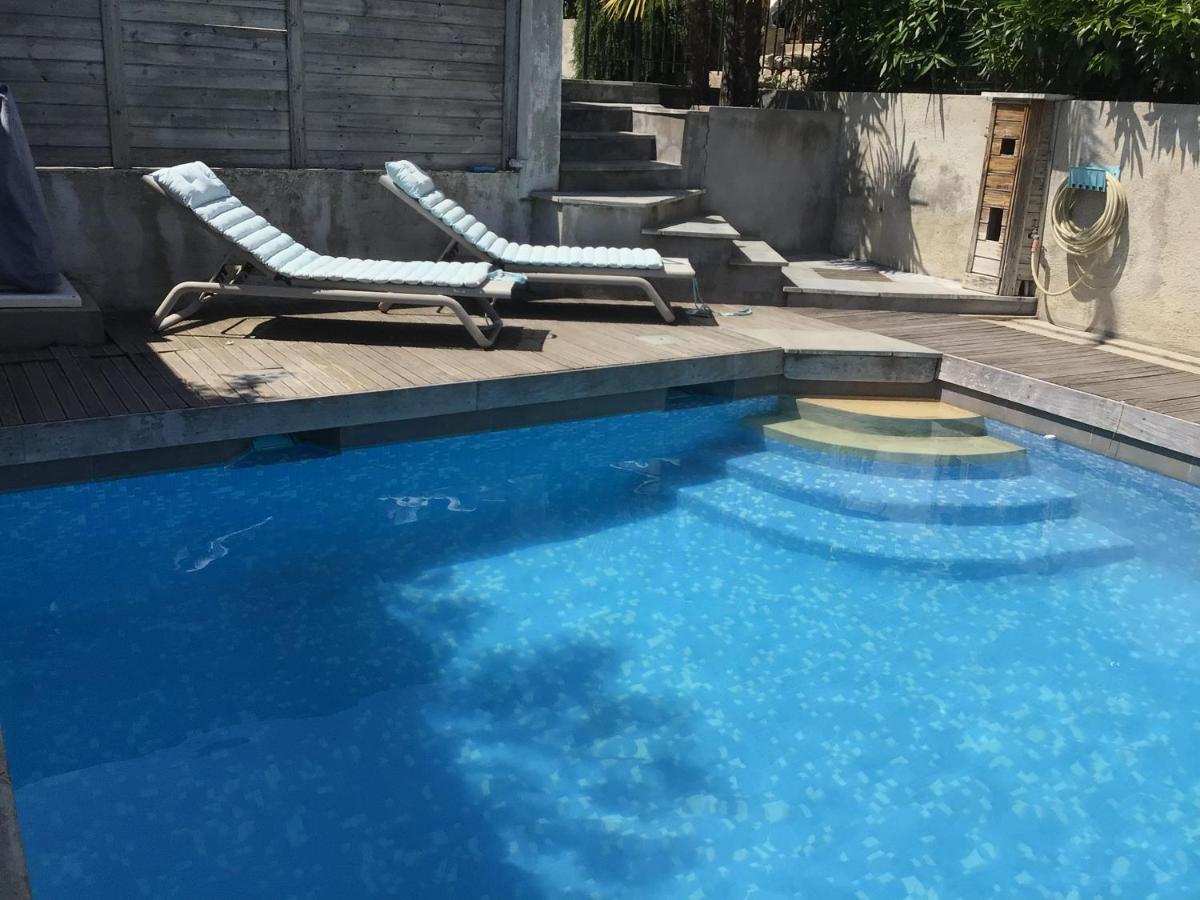 2 Pieces Rez-De-Jardin Dans Maison Avec Piscine Villeneuve-Loubet Dış mekan fotoğraf