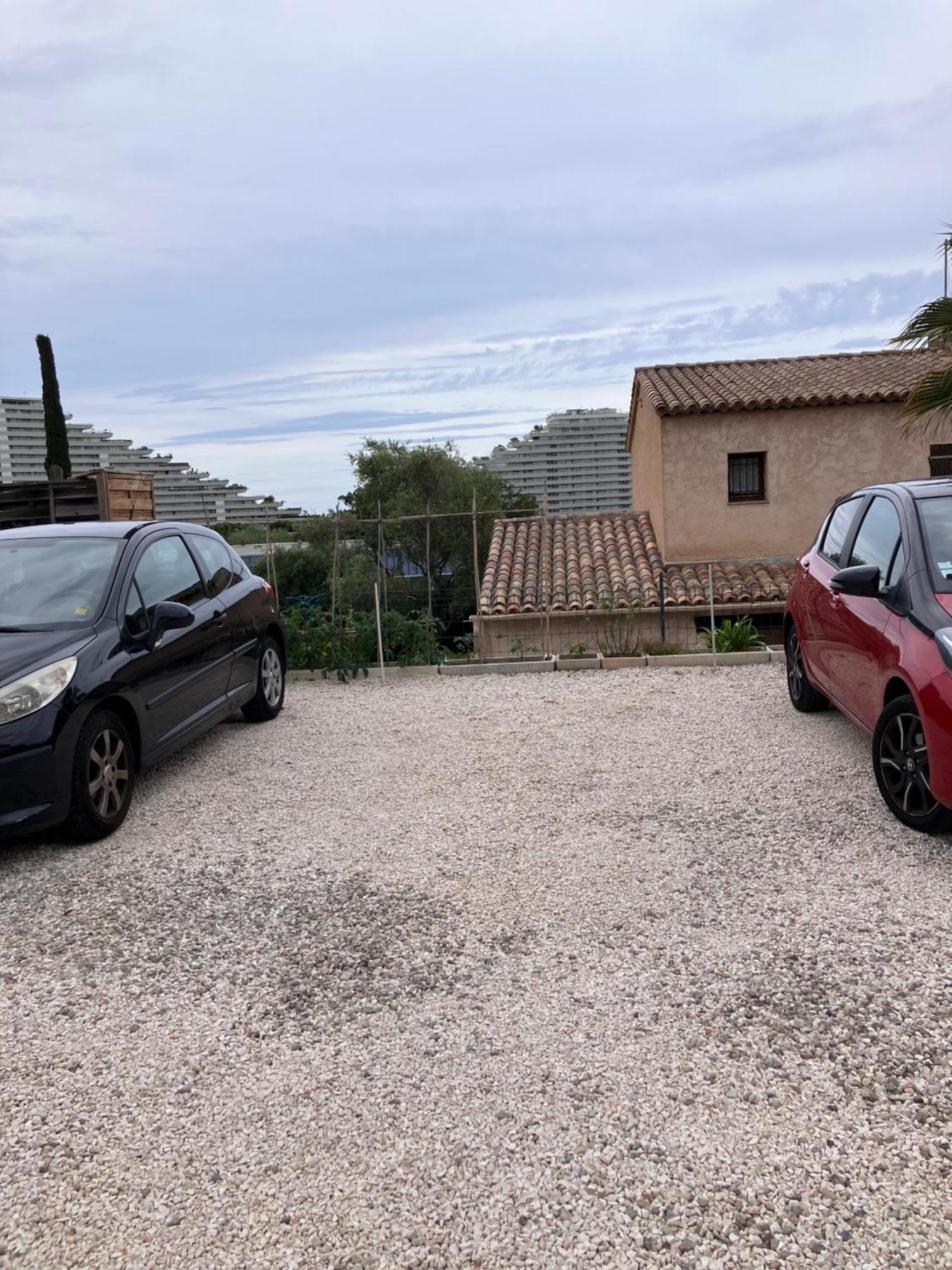 2 Pieces Rez-De-Jardin Dans Maison Avec Piscine Villeneuve-Loubet Dış mekan fotoğraf